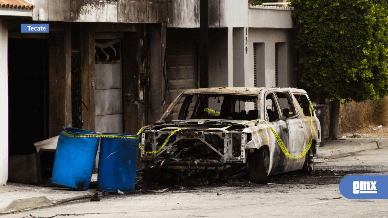 EMX-Fue suburban del alcalde Darío Benítez incendiada en Tecate 